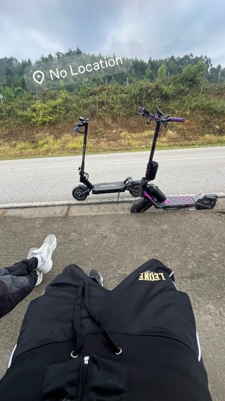 Patinete Eléctrico Morado