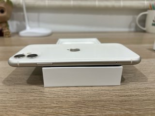 iPhone 11 Blanco IMPOLUTO