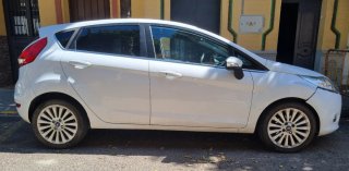 Ford Fiesta titanium