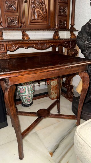 Mesa auxiliar vintage madera patas cabriolé