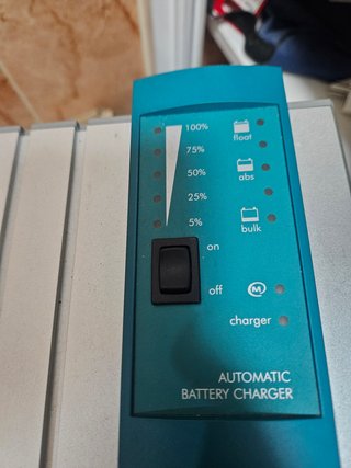 Mastervolt Mass 24/25-2 Cargador Baterías