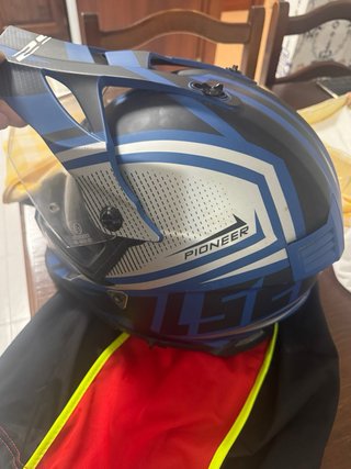 Capacete LS2 MX436 Pioneer Evo Master tamanho M