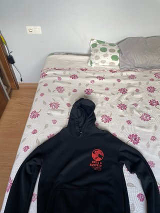 Sudadera Arts & Society Negra