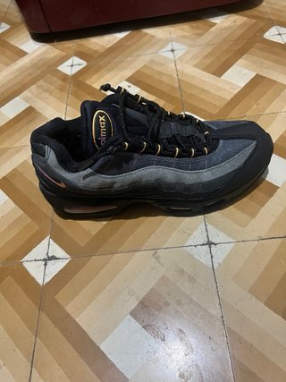 Nike Air Max 1 Negras y Marrones