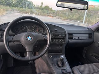 BMW e36 325i vanos coupe