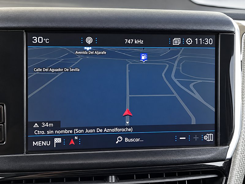 Peugeot 2008 1.2 Pure Tech S&S Style (2017) 2017, foto 9