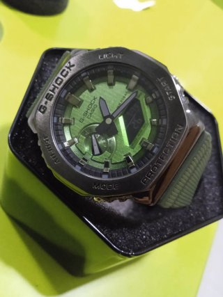 Reloj G-Sh0ck GM 2100