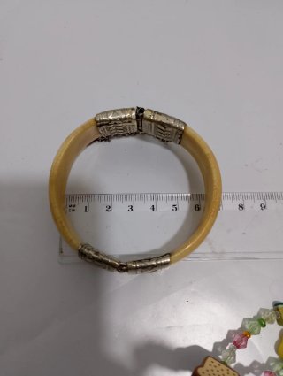 Bracciale antico e prezioso