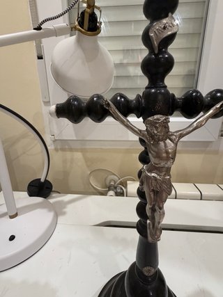 Crucifijo de sobremesa madera y metal