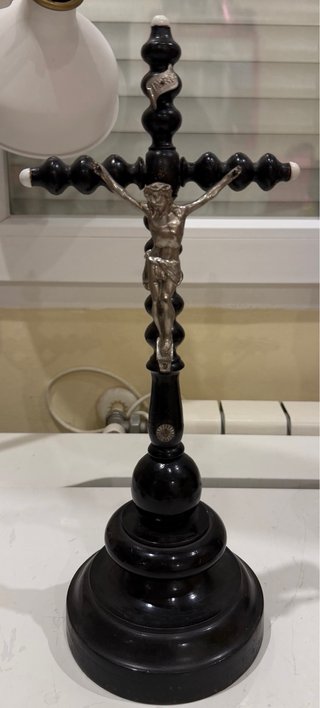 Crucifijo de sobremesa madera y metal