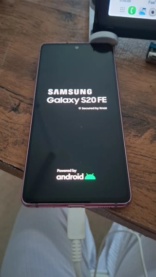 MÓVIL FUNCIONANDO — SE VENDE PARA PIEZAS/REPARACIÓ