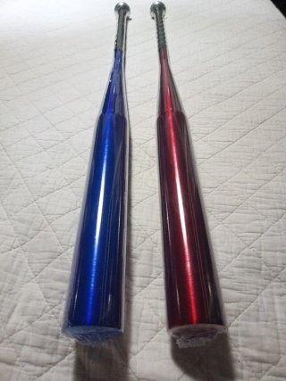 2 Bates de Béisbol Azul y Rojo 82cm
