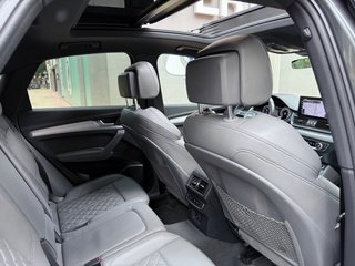 Audi SQ5 2022