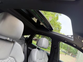 Audi SQ5 2022
