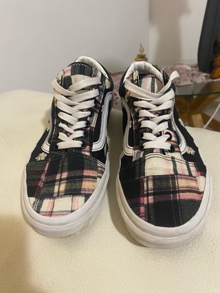 Zapatillas Vans Mujer Flores y Cuadros