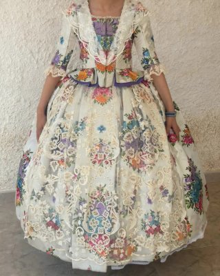 Traje de Fallera Niña T.9 Completo