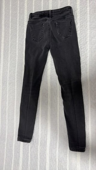 Pantalones vaqueros negros