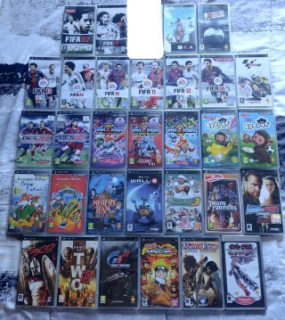 Lote 31 juegos PSP