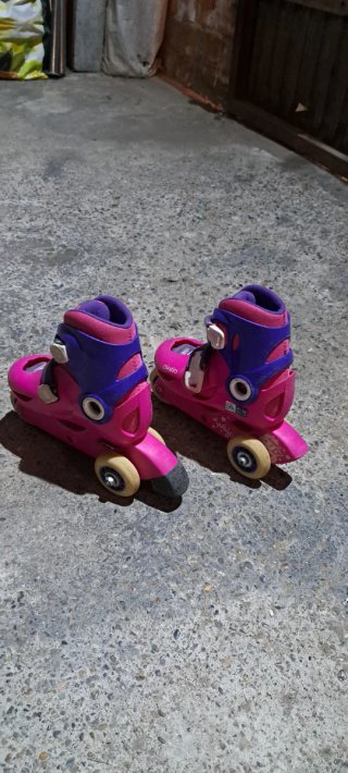 Patines Oxelo Talla 26-28 Rosa/Morado