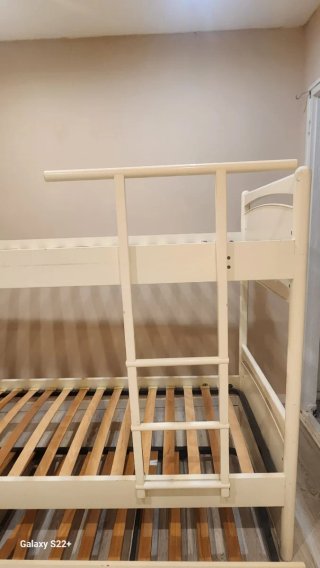 Cama litera con nido
