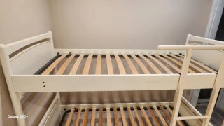 Cama litera con nido