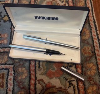 Penna elegante con logo