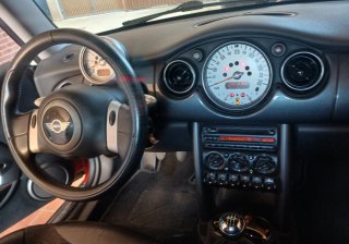 MINI Cooper 2003