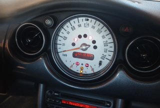 MINI Cooper 2003