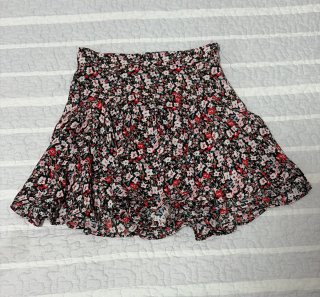 Falda corta estampada floral