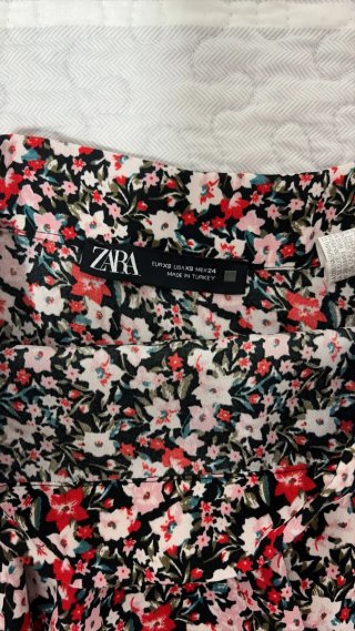 Falda corta estampada floral