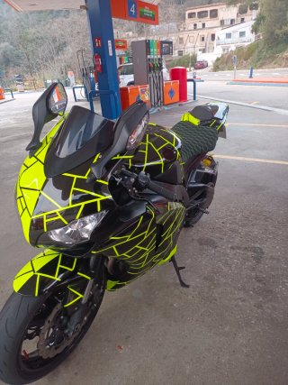 Honda CBR 1000RR Fireblade 2010 Negra