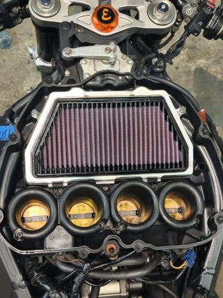Honda CBR 1000RR Fireblade 2010 Negra