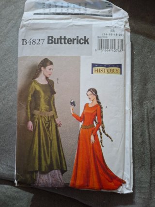 Patrón Butterick B4827 Vestido Medieval Talla EE