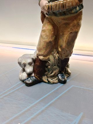 figura ceramica levantina cazador con perro 23 cm