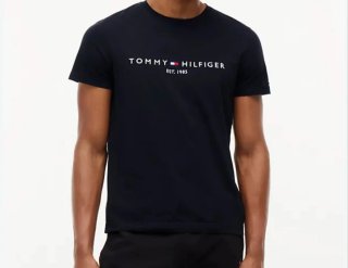 Camiseta Tommy Hilfiger Negra
