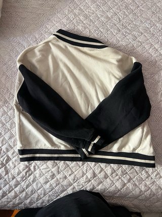 Cazadora Bomber Ligera Pull&Bear