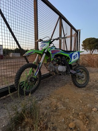 Roan Motocross 27