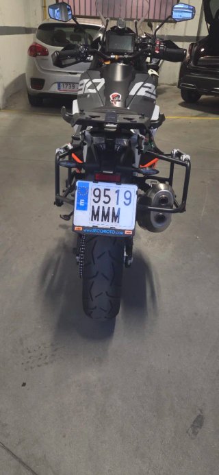 KTM 1290 Super Adventure S Blanca