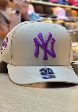 Gorra Yankees Beige New Era