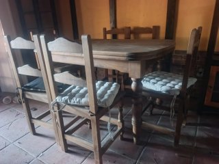 Mesa y 4 Sillas Rústicas Madera