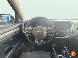 Mitsubishi Outlander 200 MPI Motion CVT 2WD 5 Plazas