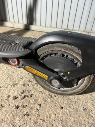 Patinete Segway Ninebot F3