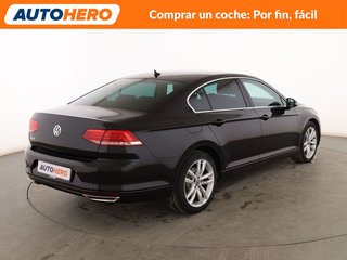 Volkswagen Passat 2.0 TDI Advance BlueMotion Tech