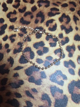 Pulsera dorada bolitas
