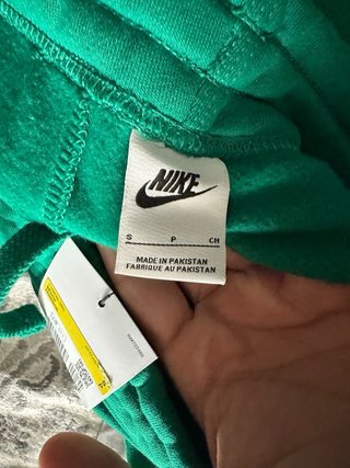 Pantalón deportivo Nike verde