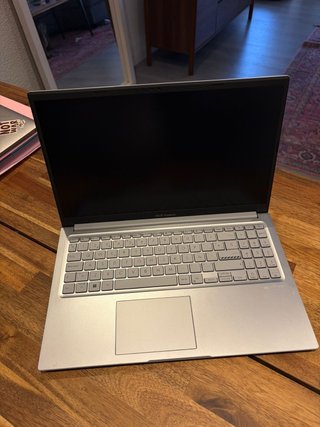 ASUS Vivobook 15 Gris/Plata