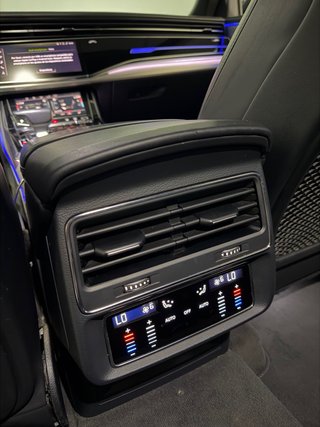 Audi Q8 50 TDI 286cv Sline