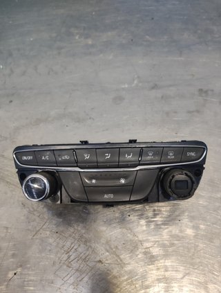 Opel 39042441 mando del climatizador astra 1594
