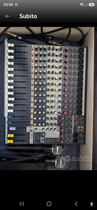 Soundcraft EFX12 Mixer 12 Canali