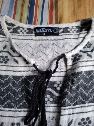 Blusa Natura bordada Talla M
